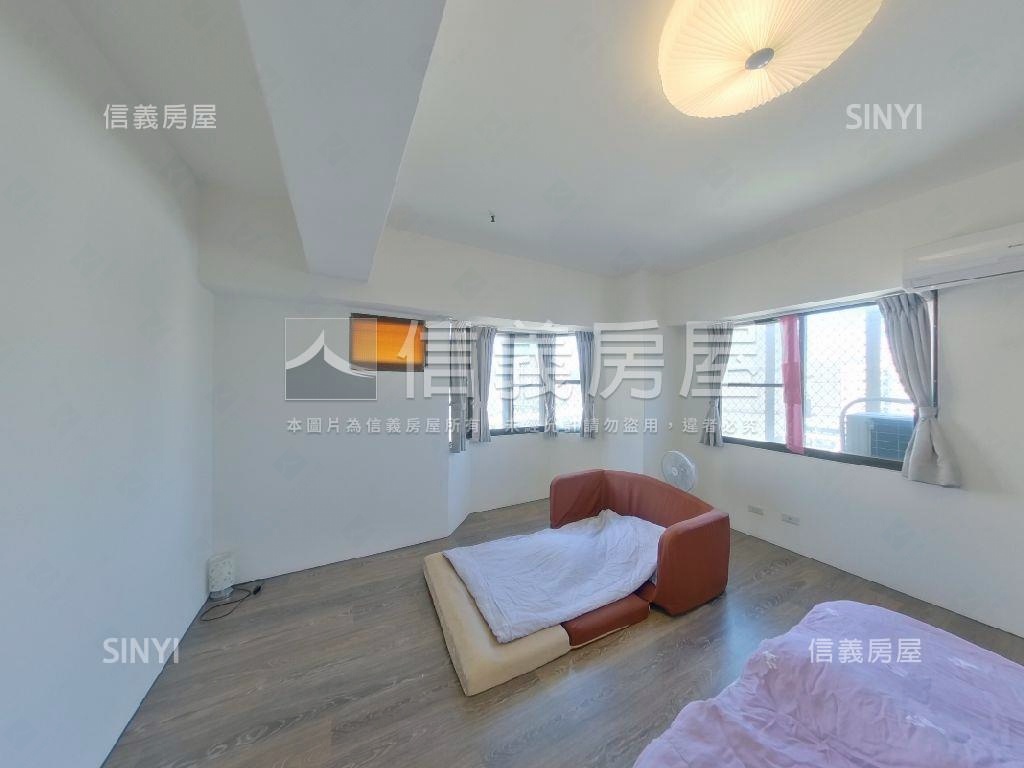 現代羅馬高樓三房房屋室內格局與周邊環境