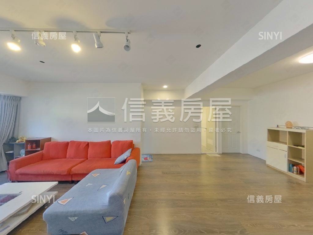 現代羅馬高樓三房房屋室內格局與周邊環境