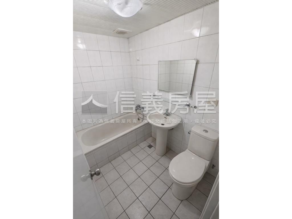 天生贏家挑高一樓大空間房屋室內格局與周邊環境