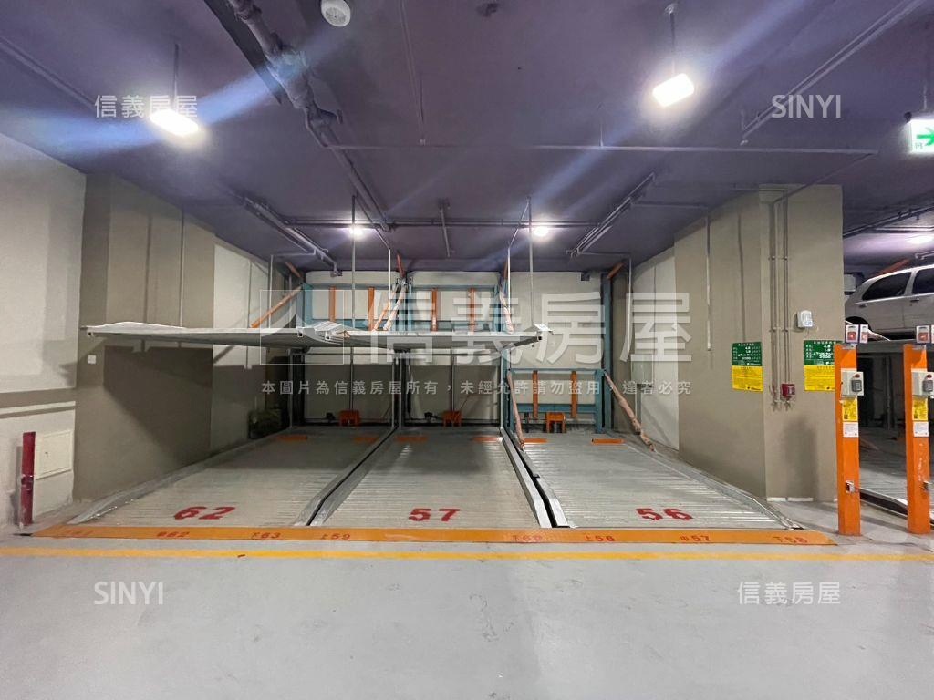 愛情河左岸精緻小宅附車位房屋室內格局與周邊環境