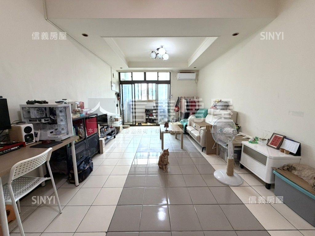 近園區採光方正美寓房屋室內格局與周邊環境