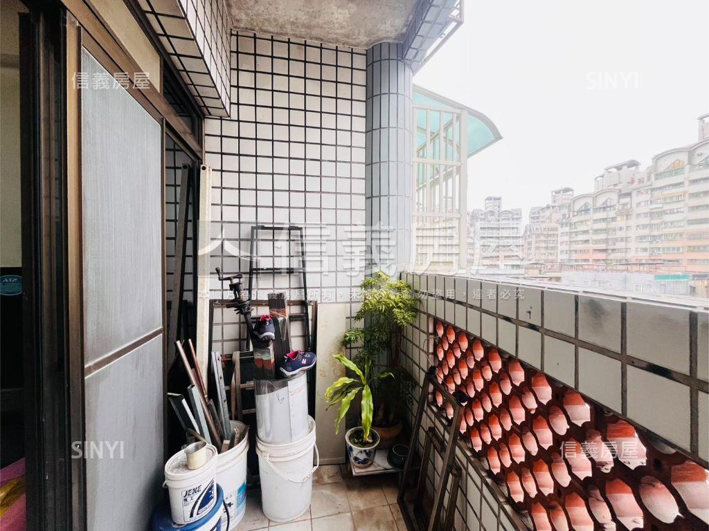 大唐幸福江山肆房車位房屋室內格局與周邊環境