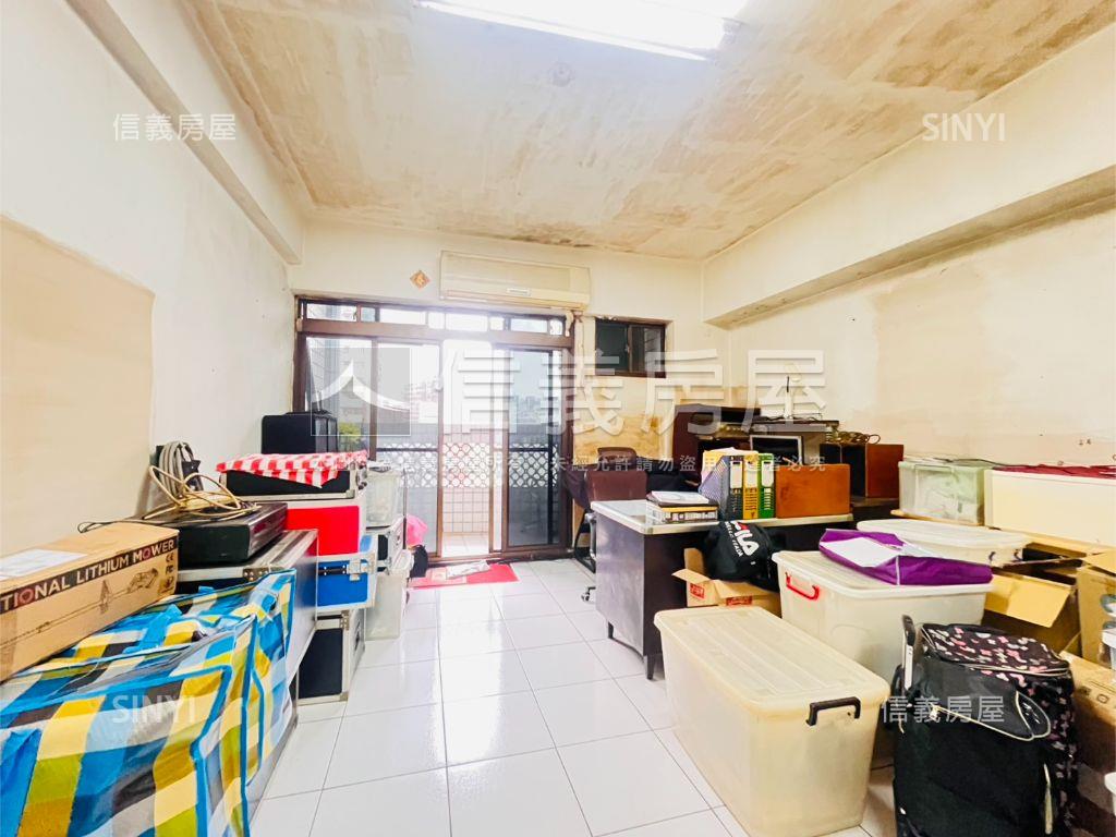 大唐幸福江山肆房車位房屋室內格局與周邊環境