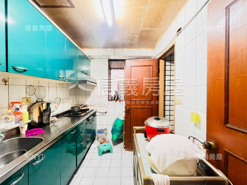 大唐幸福江山肆房車位房屋室內格局與周邊環境