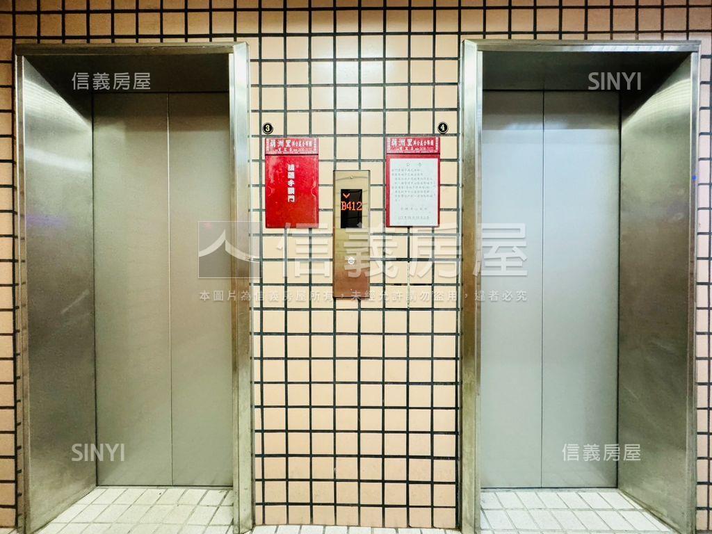 有管理的坡道平面車位房屋室內格局與周邊環境