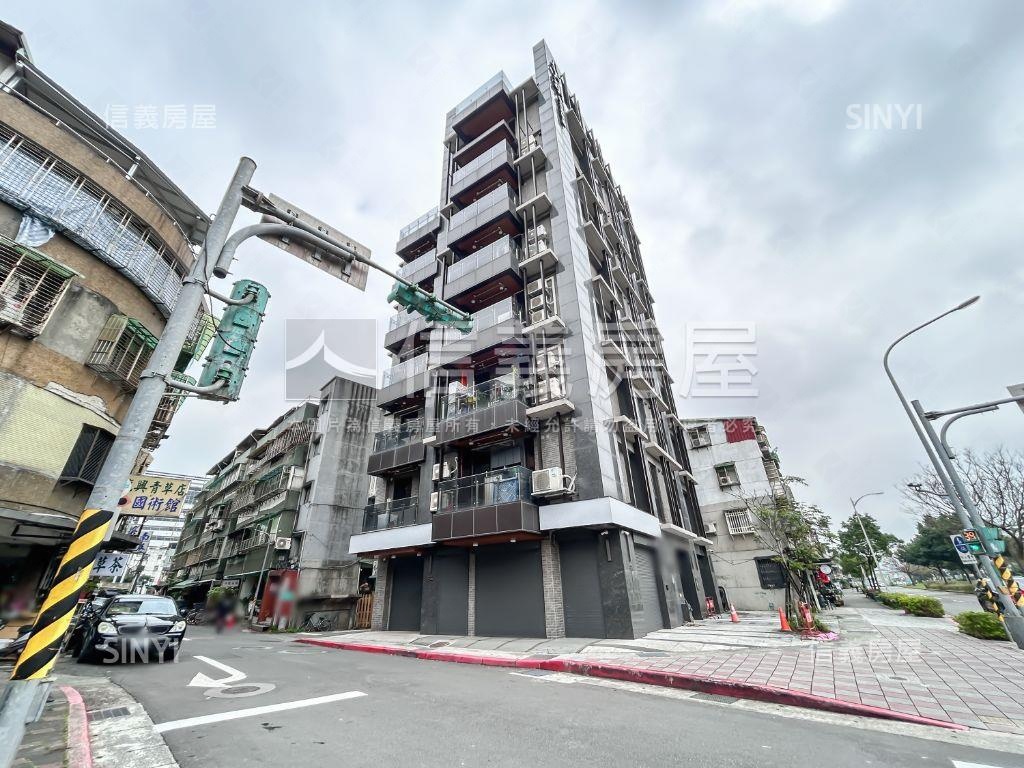 雙捷運輕屋齡小資精品宅房屋室內格局與周邊環境