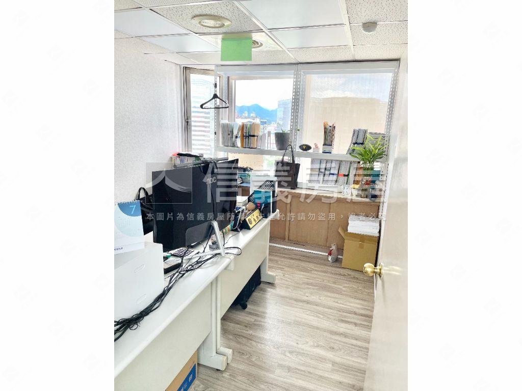 華山泛亞高樓純辦稀有釋出房屋室內格局與周邊環境