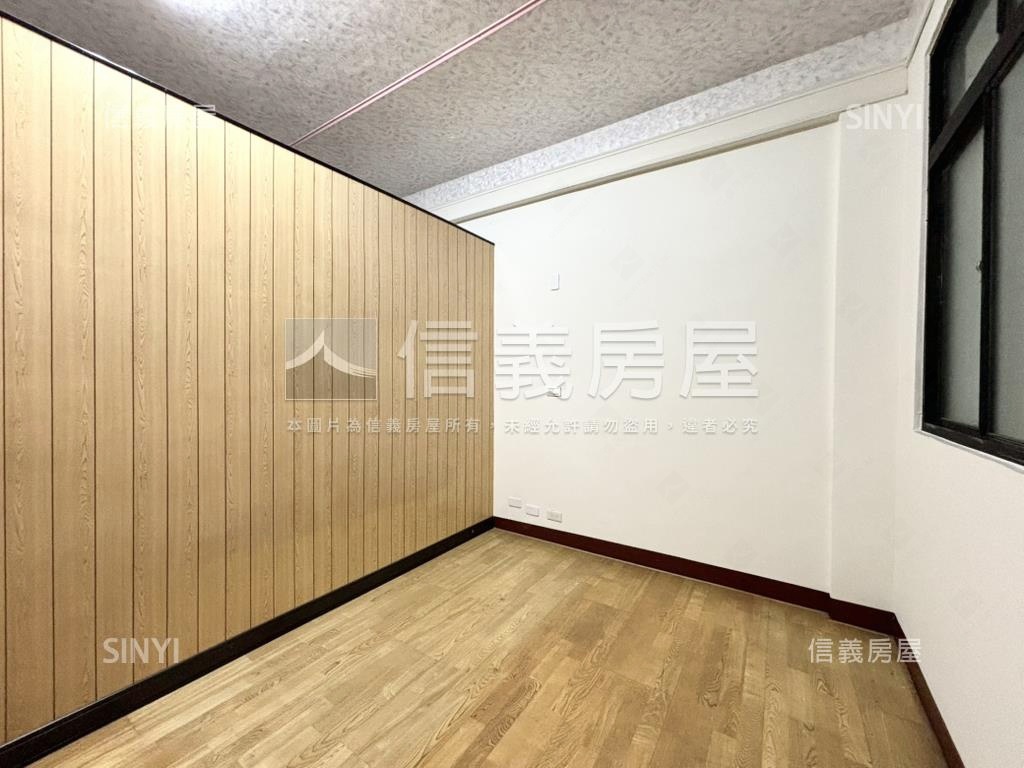 民權路｜大空間黃金店住房屋室內格局與周邊環境