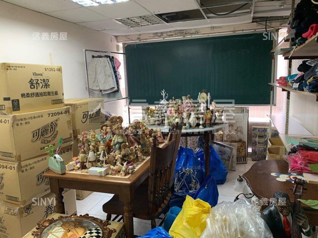 永泰金城☀邊間大露臺店辦房屋室內格局與周邊環境