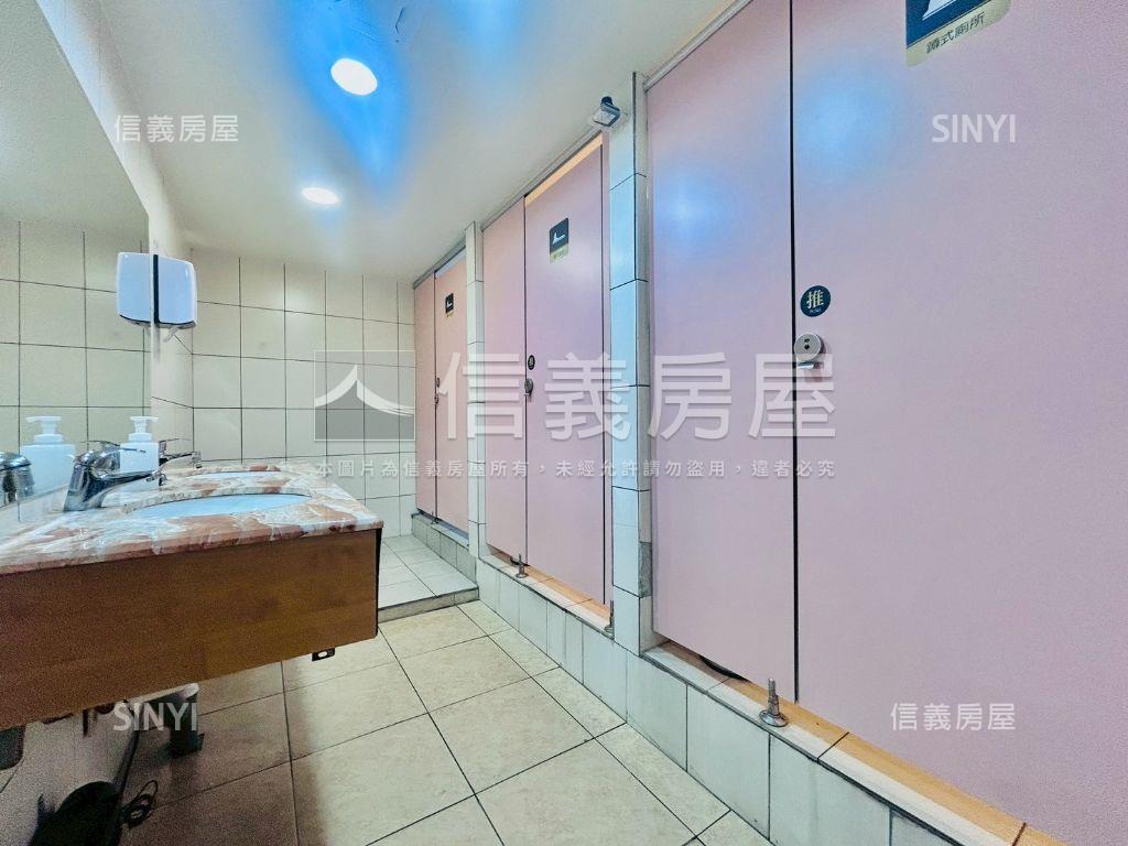 逢甲商圈整層企業總部商辦房屋室內格局與周邊環境