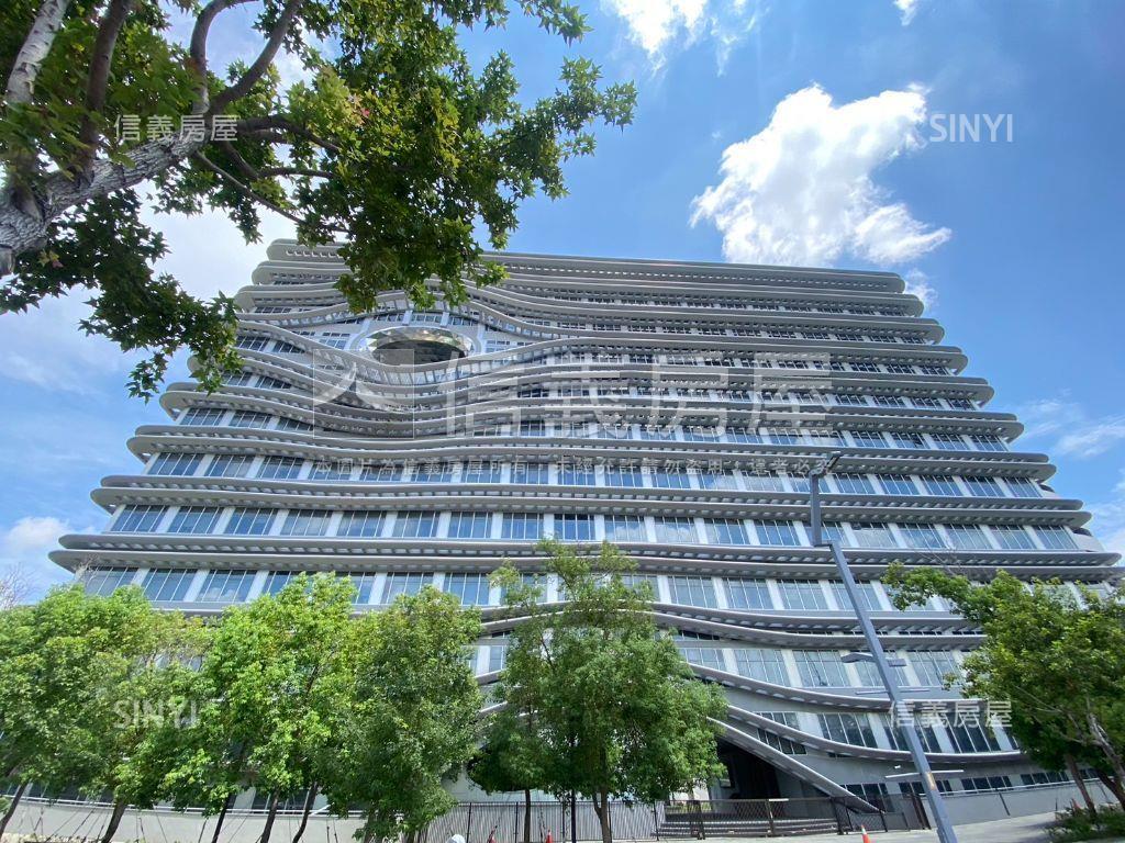 逢甲商圈整層企業總部商辦房屋室內格局與周邊環境