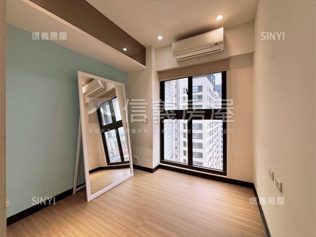 世界馥採光美屋附車位房屋室內格局與周邊環境