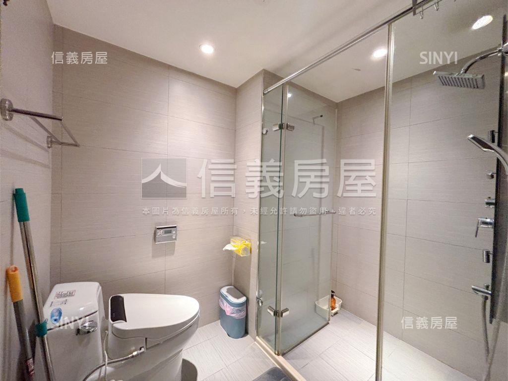 世界馥採光美屋附車位房屋室內格局與周邊環境