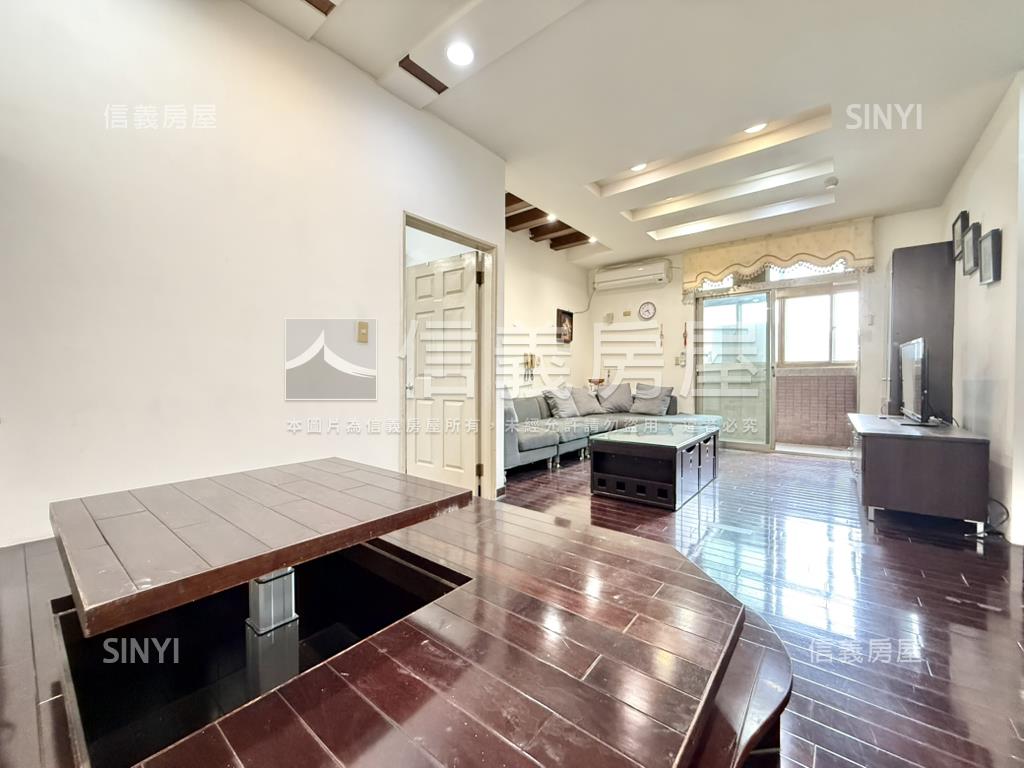 五期高樓三房附平面車位房屋室內格局與周邊環境