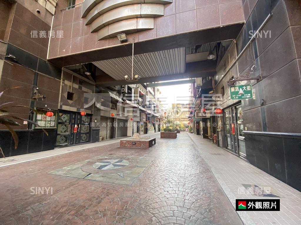 五期高樓三房附平面車位房屋室內格局與周邊環境