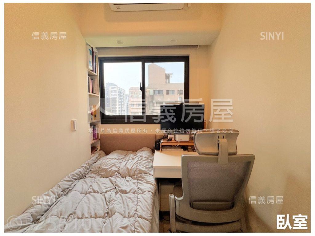 帝寶稀有邊間２房１．５衛房屋室內格局與周邊環境