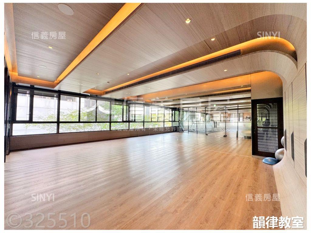 帝寶稀有邊間２房１．５衛房屋室內格局與周邊環境