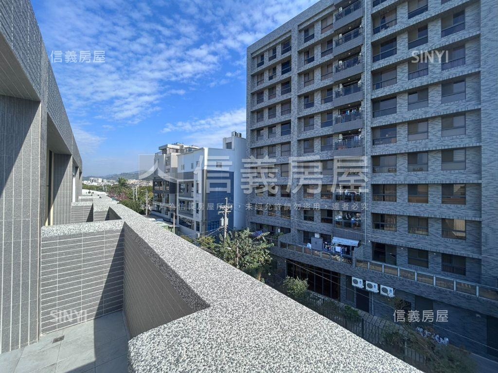 近宜欣國小臨路電梯別墅房屋室內格局與周邊環境