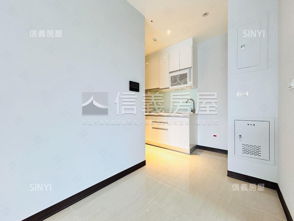 閱山面海輕奢宅房屋室內格局與周邊環境