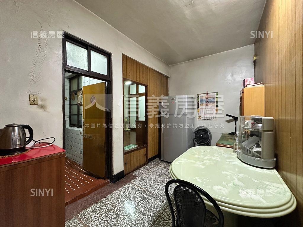 裕民街低樓層前陽台三房房屋室內格局與周邊環境