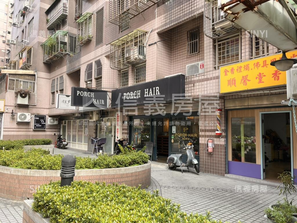 宏運當頭創業店面２房屋室內格局與周邊環境