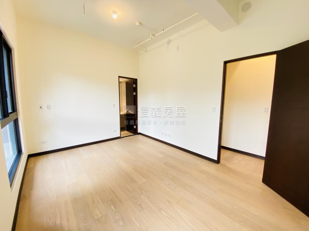 央北重劃區稀有面公園美屋房屋室內格局與周邊環境