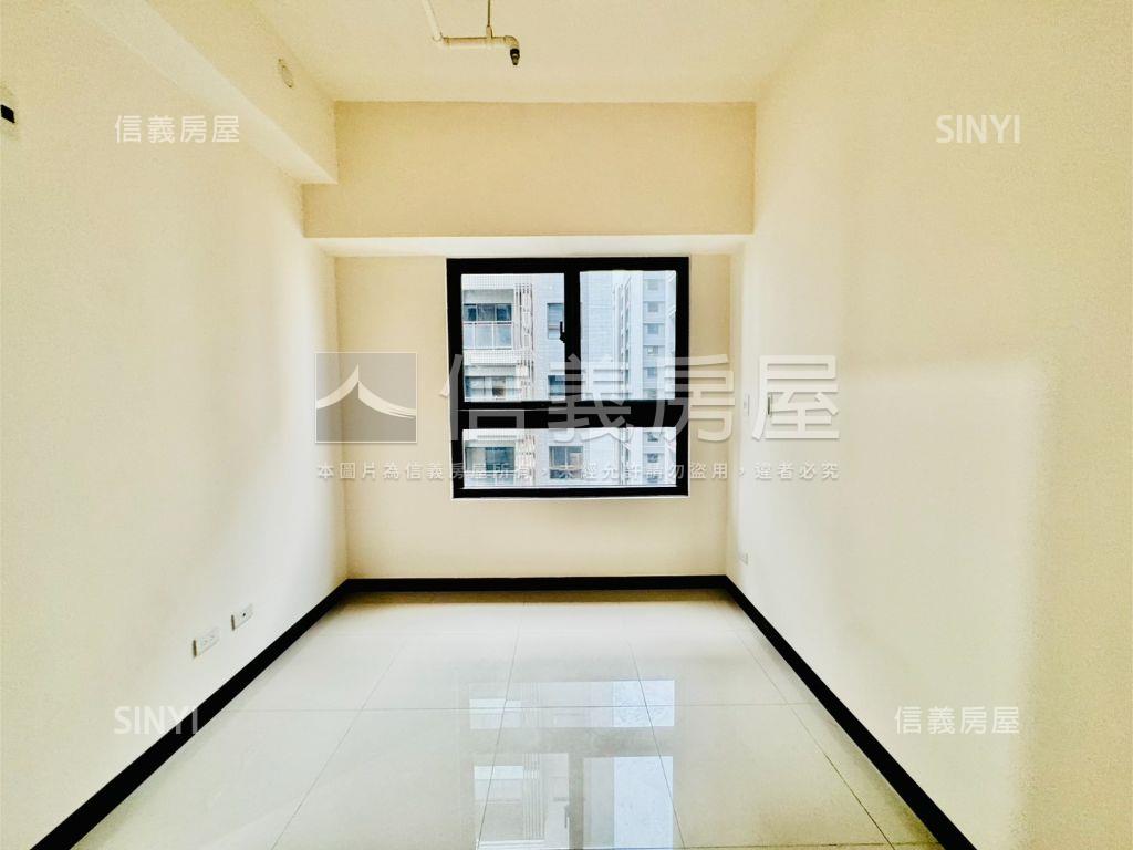 皇普莊園視野戶２房平車房屋室內格局與周邊環境