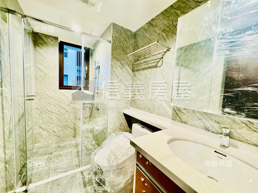 皇普莊園視野戶２房平車房屋室內格局與周邊環境