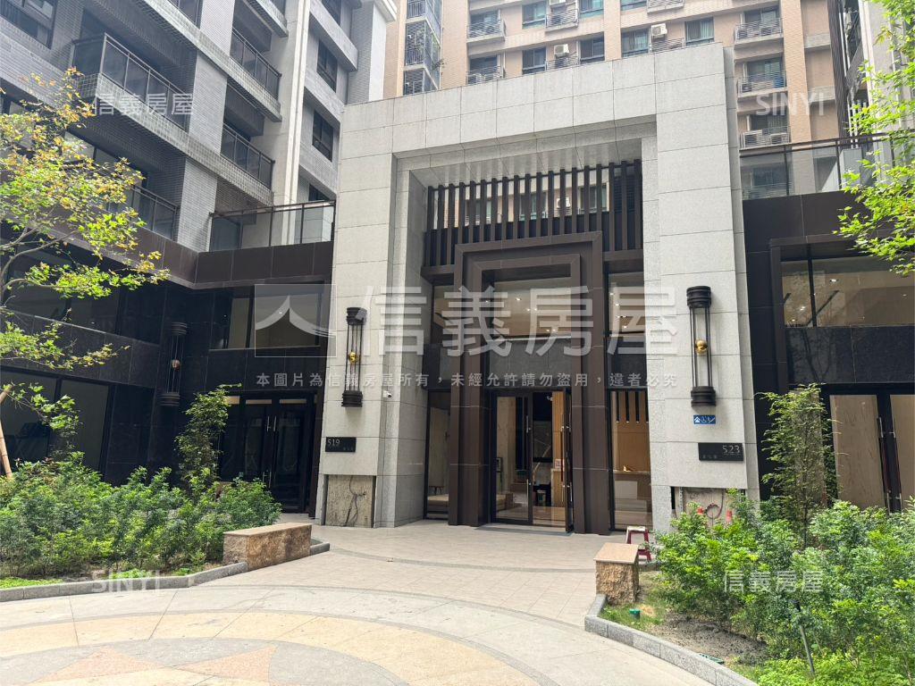 皇普莊園視野戶２房平車房屋室內格局與周邊環境