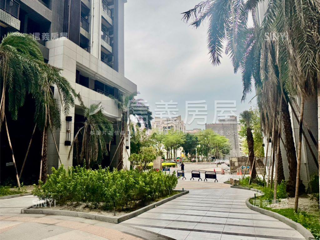 皇普莊園視野戶２房平車房屋室內格局與周邊環境