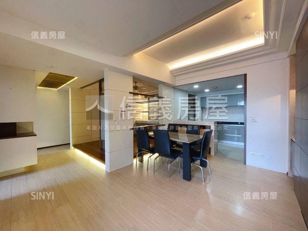 鄉林君悅後棟四房附雙平車房屋室內格局與周邊環境