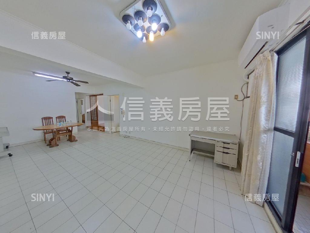 國泰美四房大空間再度降價房屋室內格局與周邊環境