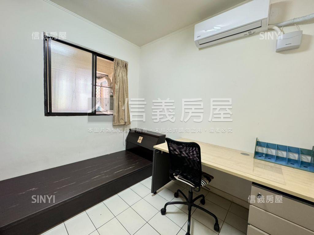 國泰美四房大空間再度降價房屋室內格局與周邊環境