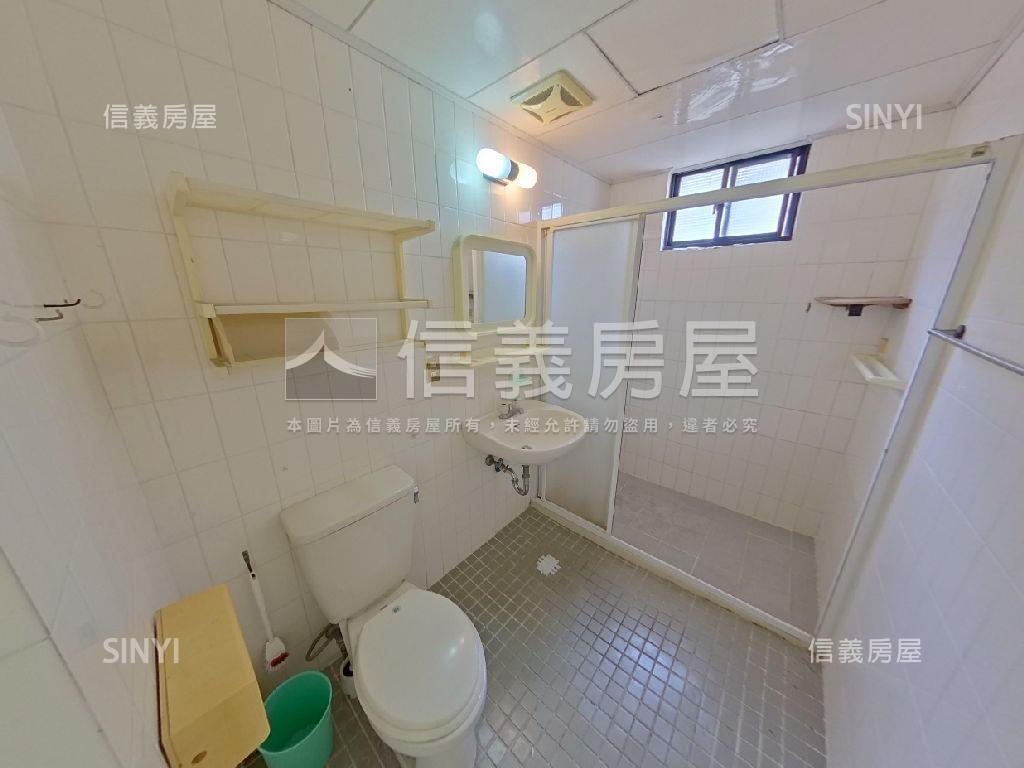 國泰美四房大空間再度降價房屋室內格局與周邊環境