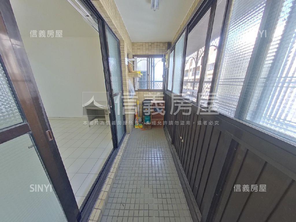 國泰美四房大空間再度降價房屋室內格局與周邊環境