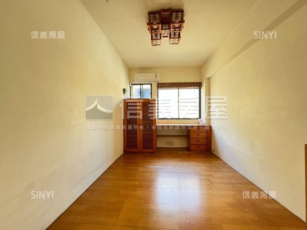 國泰美四房大空間再度降價房屋室內格局與周邊環境