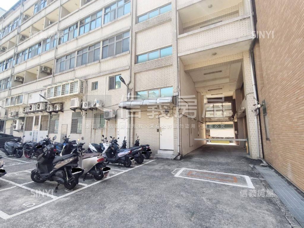 近銘傳大學之道５美套房Ｃ房屋室內格局與周邊環境