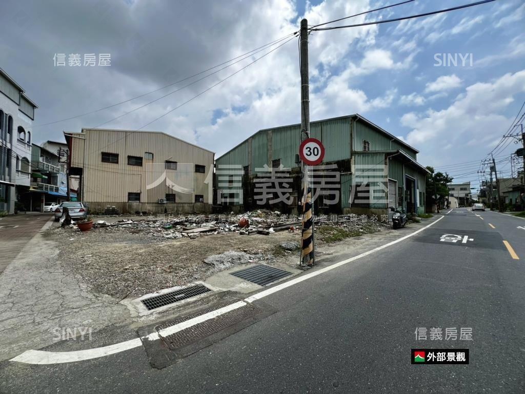 獨家專任安南區邊間角窗地房屋室內格局與周邊環境