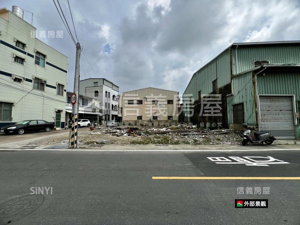 獨家專任安南區邊間角窗地房屋室內格局與周邊環境