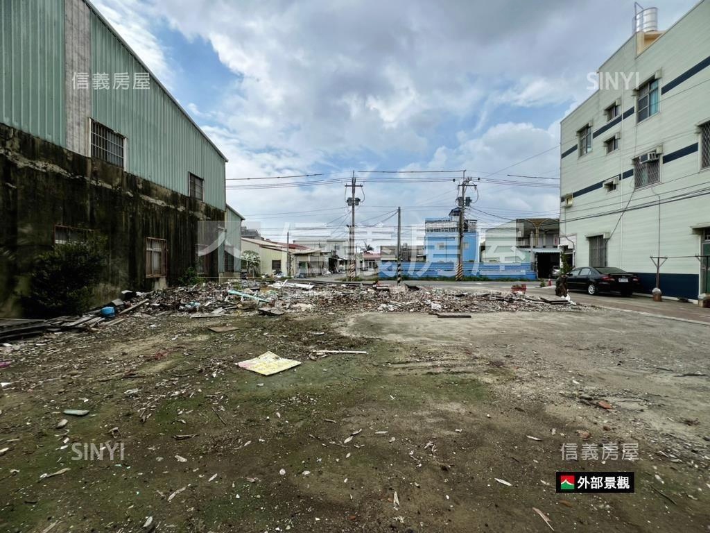 獨家專任安南區邊間角窗地房屋室內格局與周邊環境