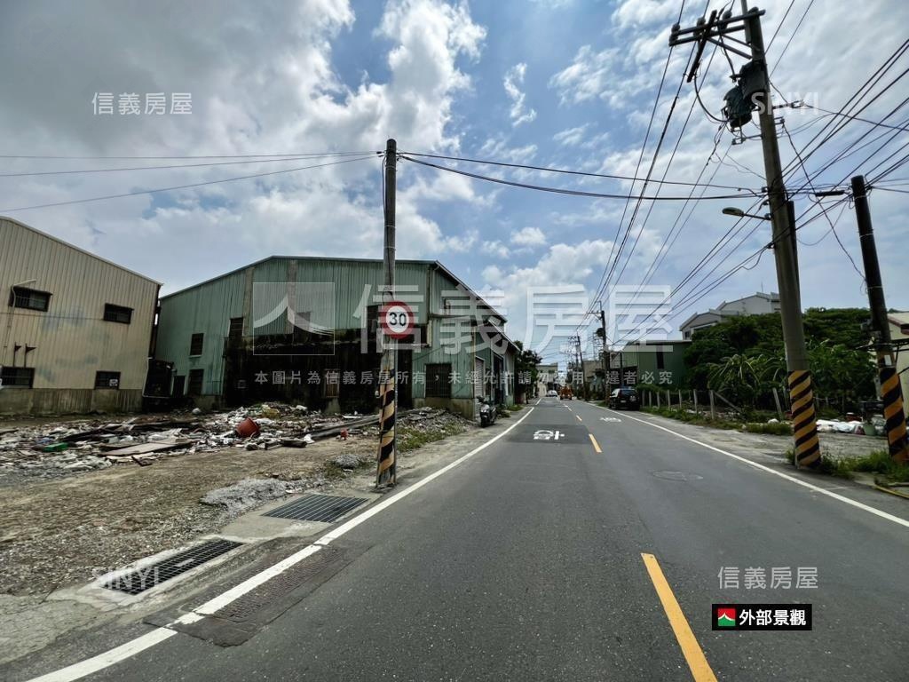 獨家專任安南區邊間角窗地房屋室內格局與周邊環境
