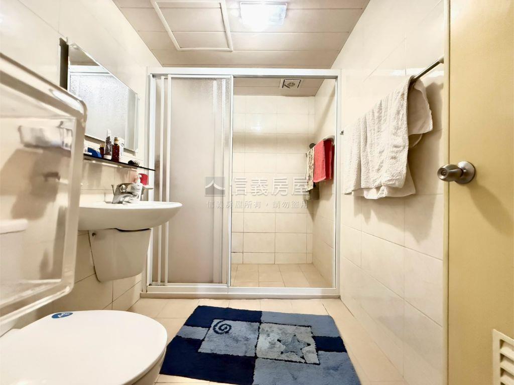 巨蛋捷運｜寬敞大四房房屋室內格局與周邊環境