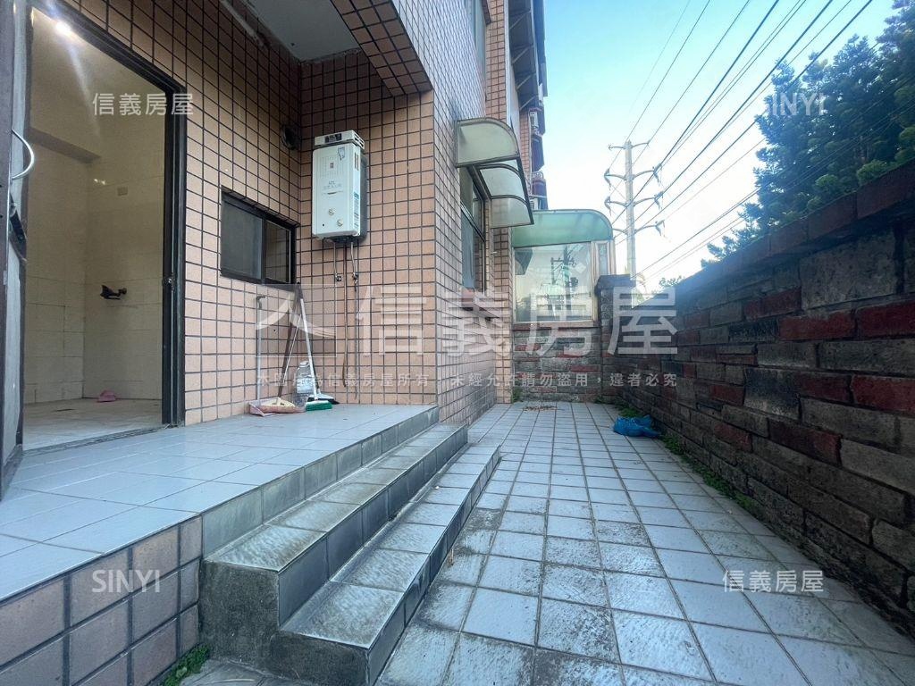 親密小貴族一樓房屋室內格局與周邊環境