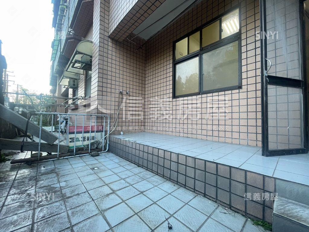 親密小貴族一樓房屋室內格局與周邊環境