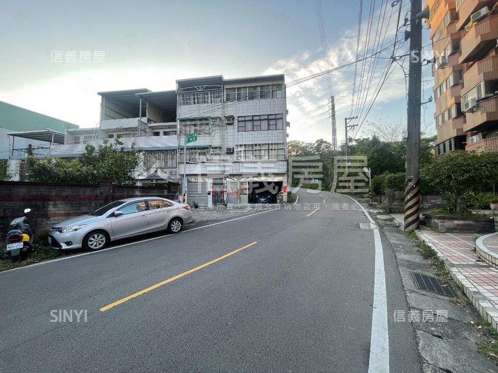 親密小貴族一樓房屋室內格局與周邊環境