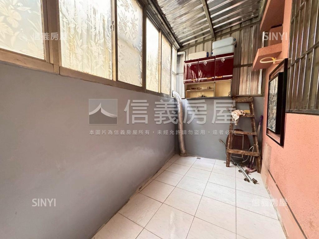 國泰建設傳統式美透天房屋室內格局與周邊環境