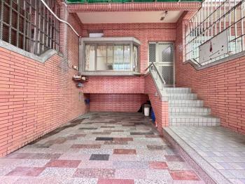 國泰建設傳統式美透天