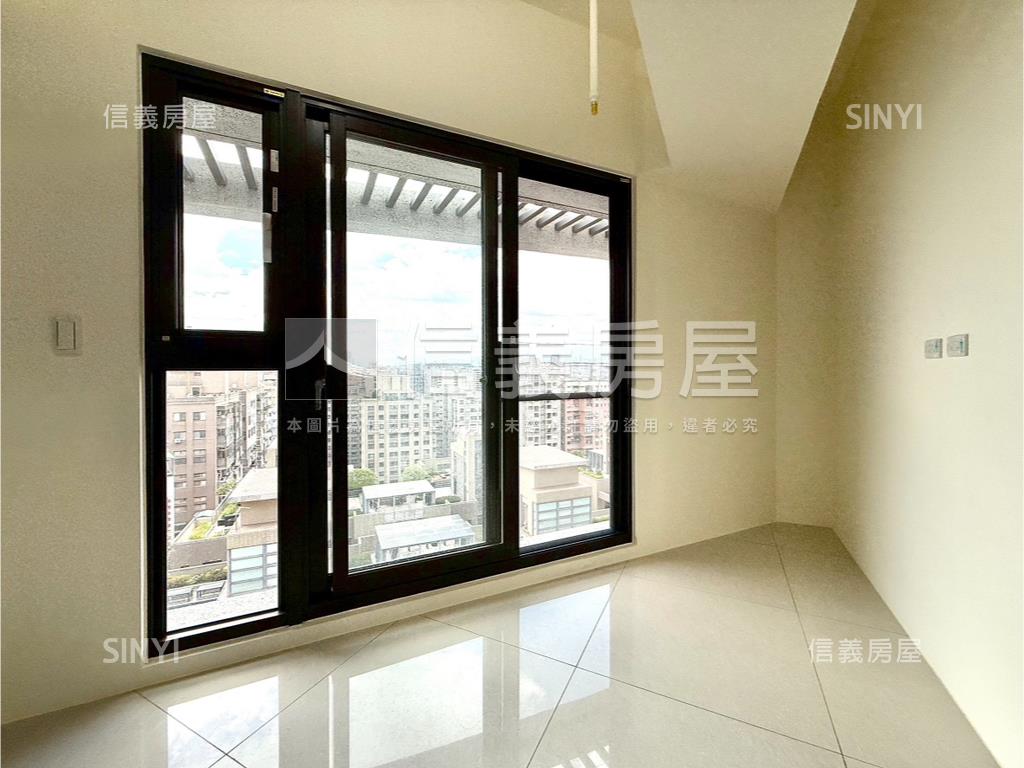 富旺天際ＷＯＮＥ２房房屋室內格局與周邊環境