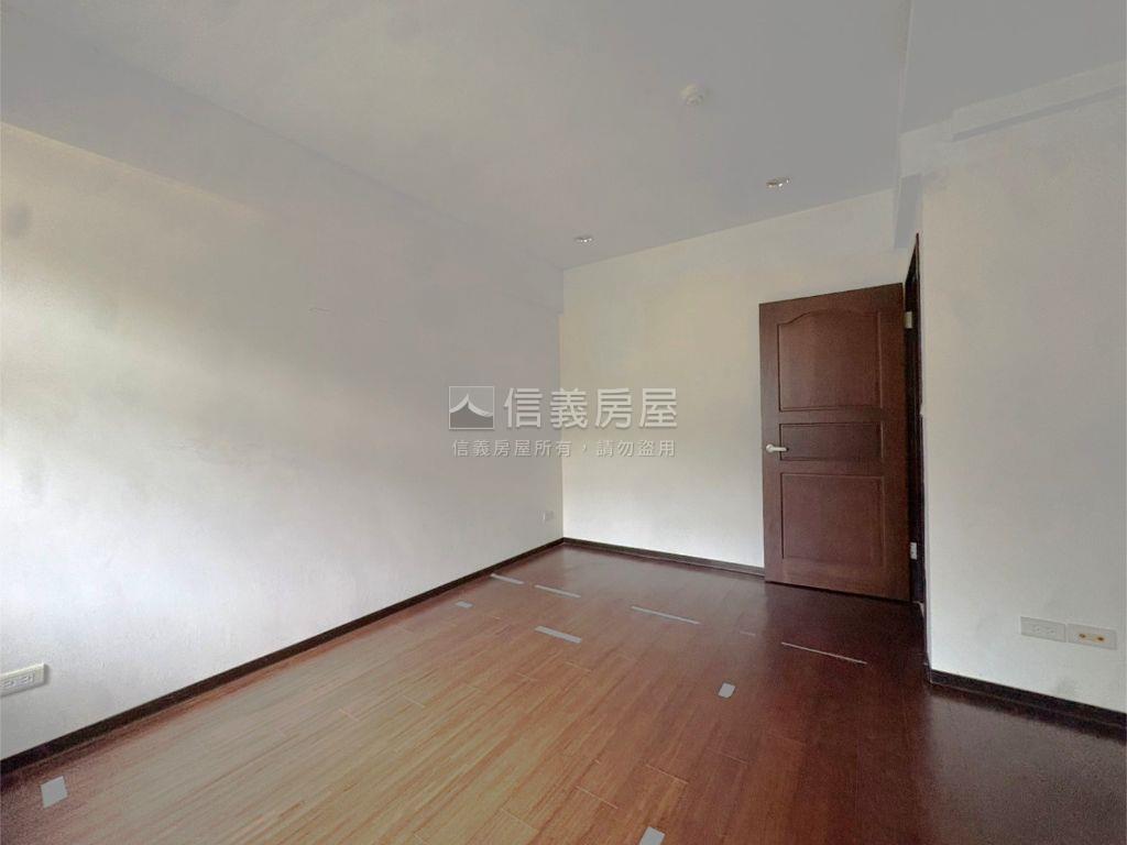 政大附中一層一戶景觀四房房屋室內格局與周邊環境