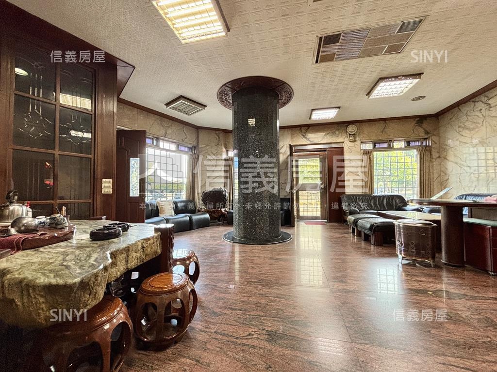 北區面公園角窗店面房屋室內格局與周邊環境